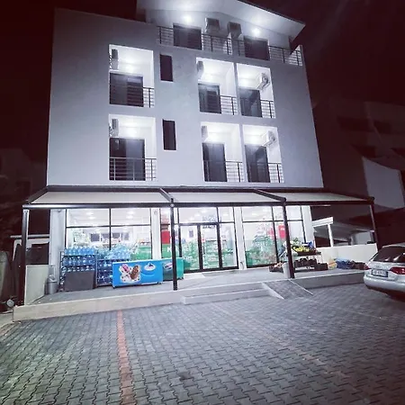 Sula Pensionat Golem (Tirana)